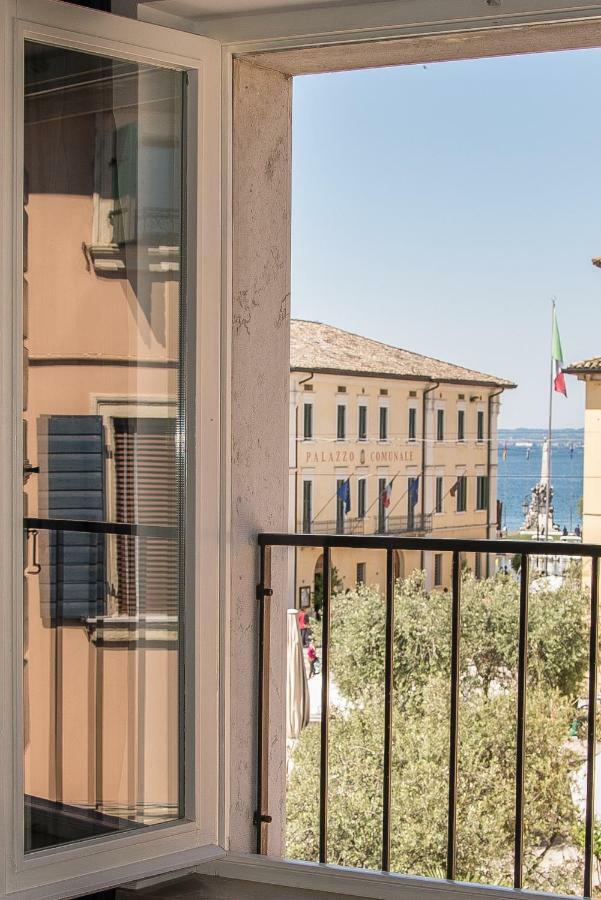 In Piazza Appartamento Con Vista ラツィーゼ エクステリア 写真